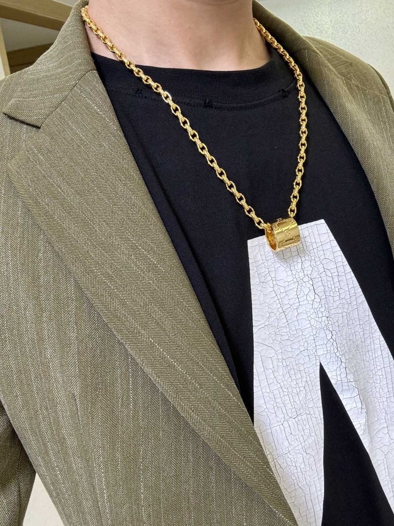 Gvc*1 necklaces